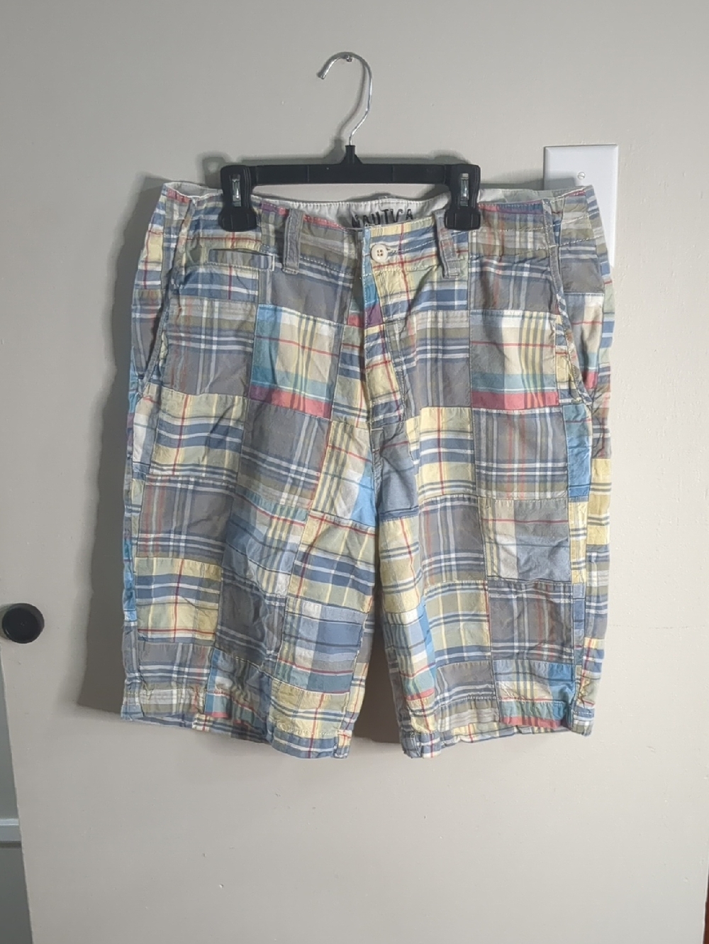 Nautica Jeans Co. Vintage Plaid Patchwork Cargo Shorts Men's Size [34w]